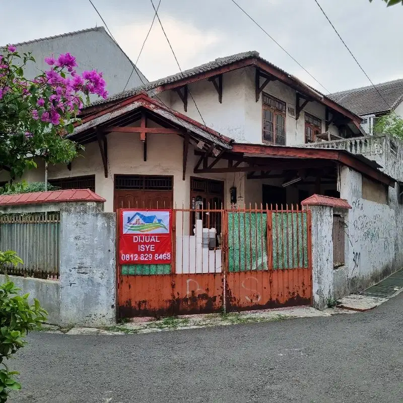 Dijual Rumah Di Tebet, Dkt Jln Lebar