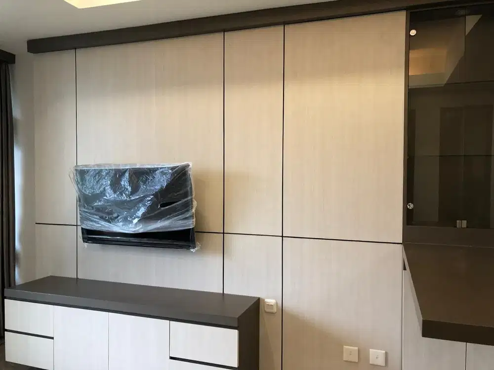 Disewa Cepat Unit Modern 1BR Royale Springhill Furnished