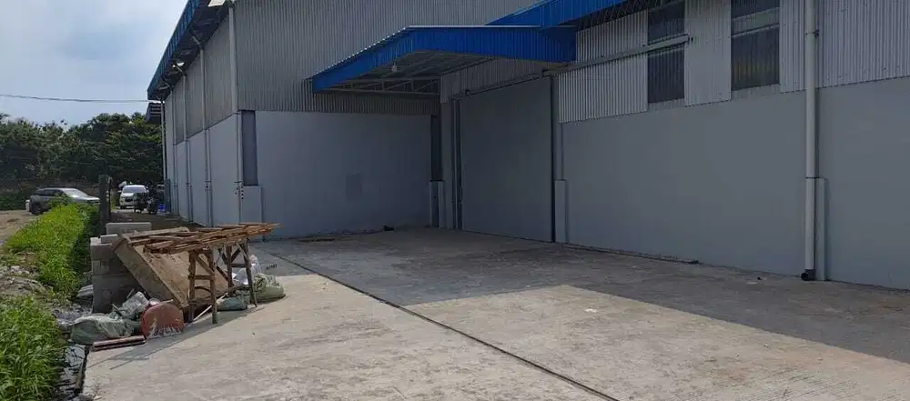Disewakan Gudang 216m² di jalan pantura lemah abang
