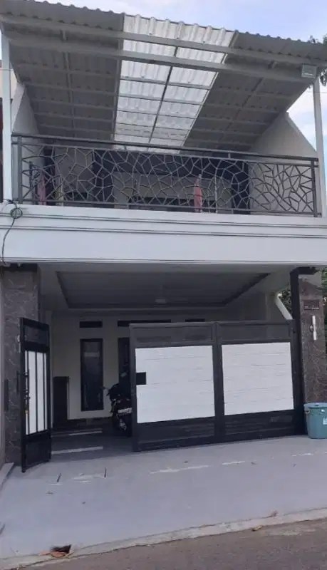 Dijual Rumah cantik Bagus siap huni di citra raya banyak free