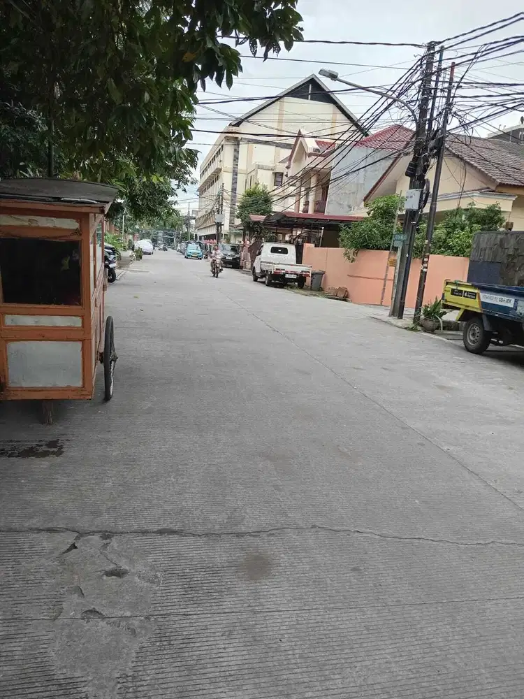 DIJUAL RUMAH KELAPA GADING ADA KOLAM RENANG JAKARTA UTARA