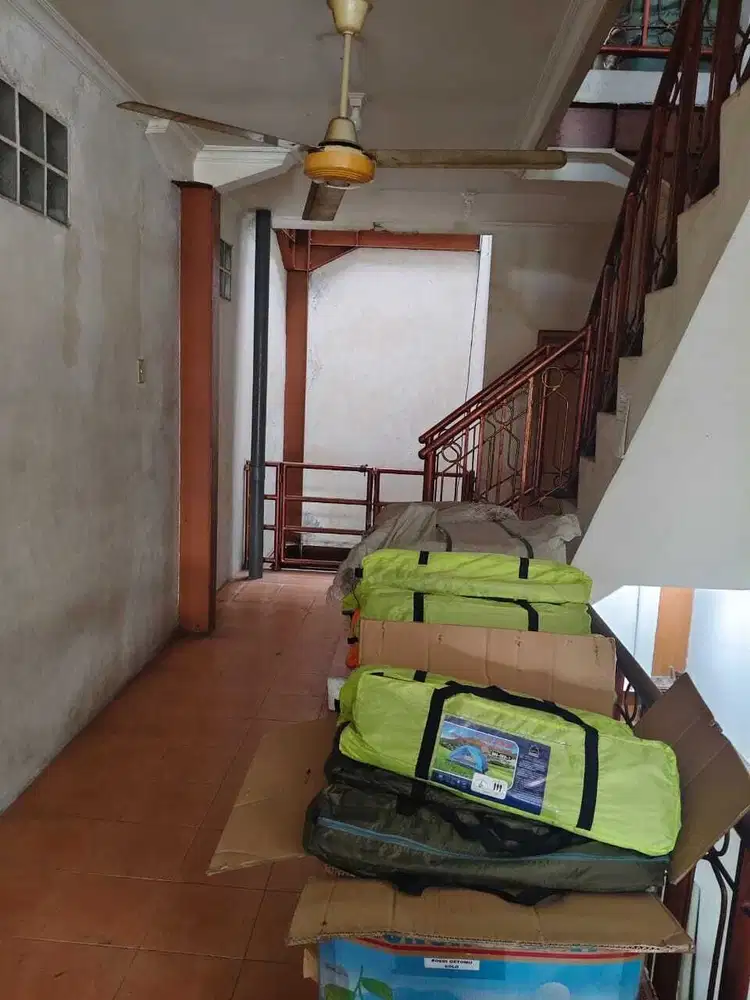 Dijual Ruko Perniagaan Timur Kongsi Besar