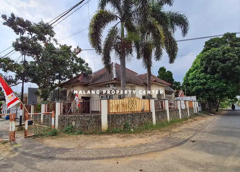 rumah dijual perumahan pbi araya malang