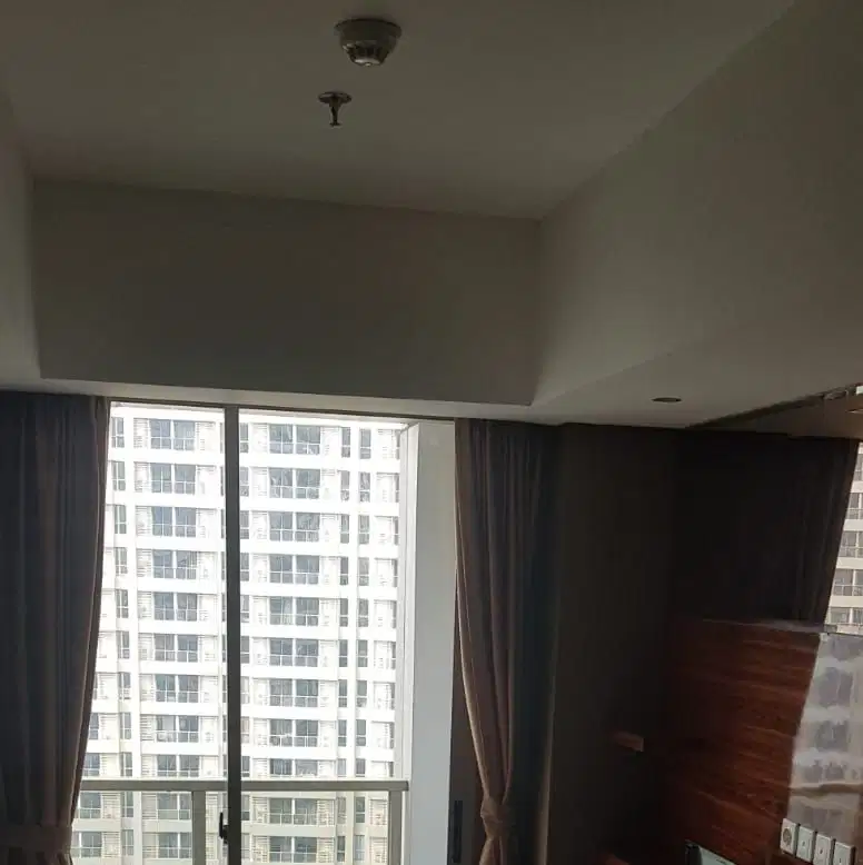 apartemen Taman anggrek Residence 2 BR 50 m2 termurah BU lantai tinggi
