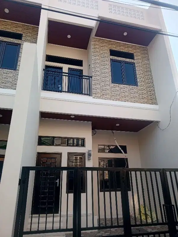 jual cepat rumah lokasi strategis kelapa gading