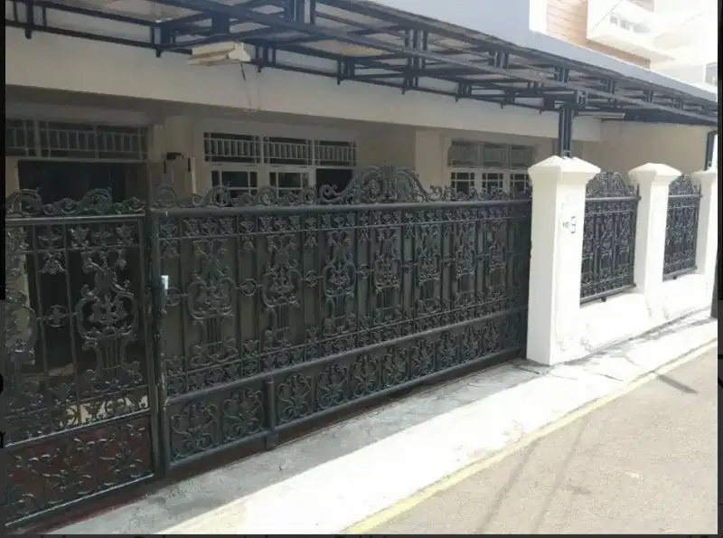 Jual Murah Rumah Lt.150m di Tebet Timur Dalam