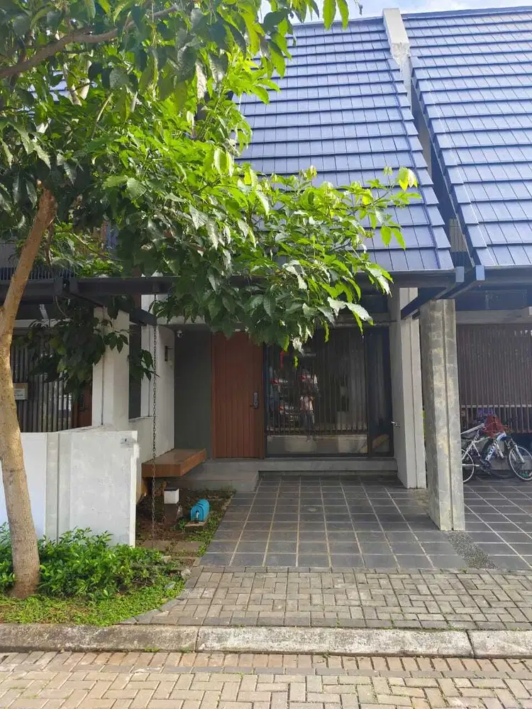 Di Jual Rumah Minimalis di BSD CITY