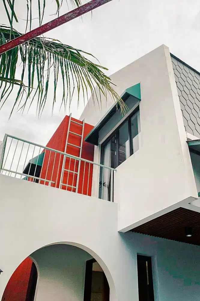 Dijual Rumah Hoek 104 m2, Bangunan Aestethic, Semi Furnished