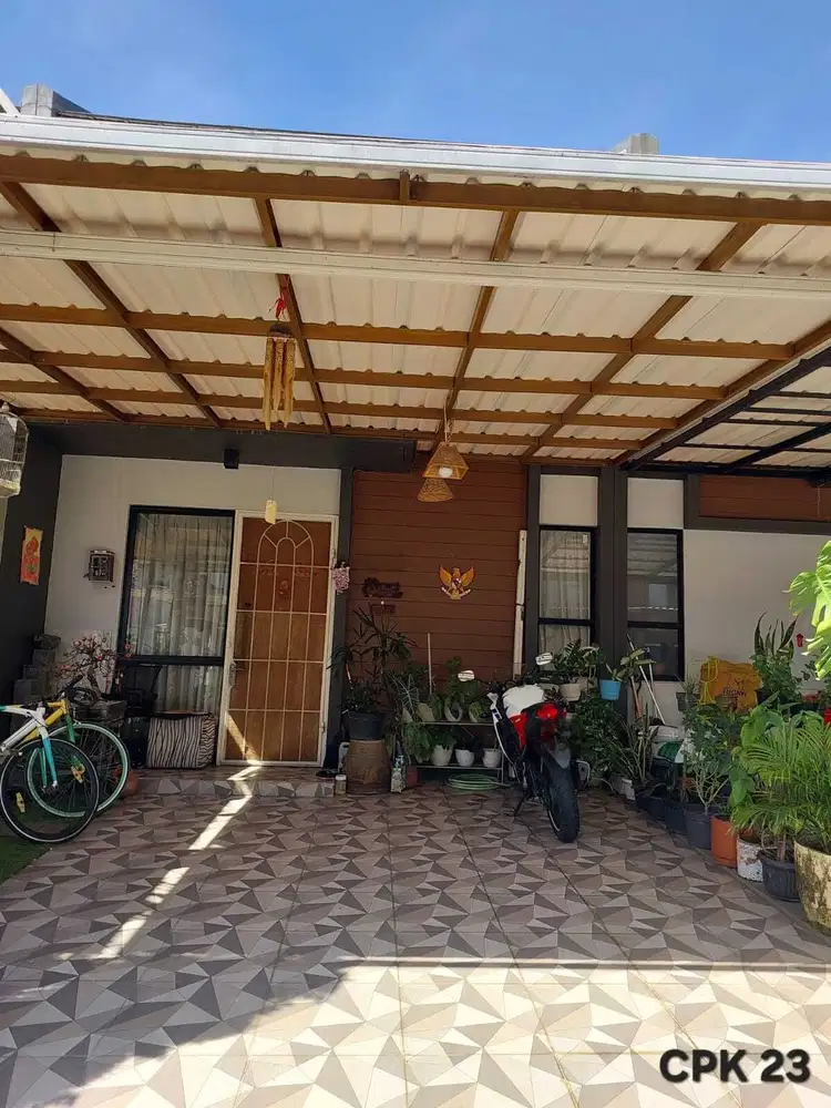 Dijual rumah 2 lantai Cendana karawaci