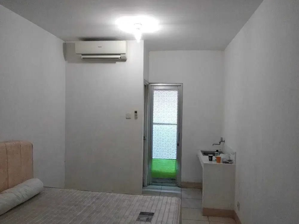 Disewakan Studio Kosongan Termurah Inclued Ac