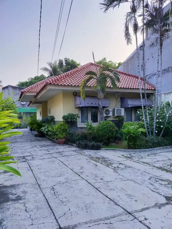 DIJUAL RUMAH KAWASAN STRATEGIS DI TANJUNG  DUREN JAKARTA BARAT