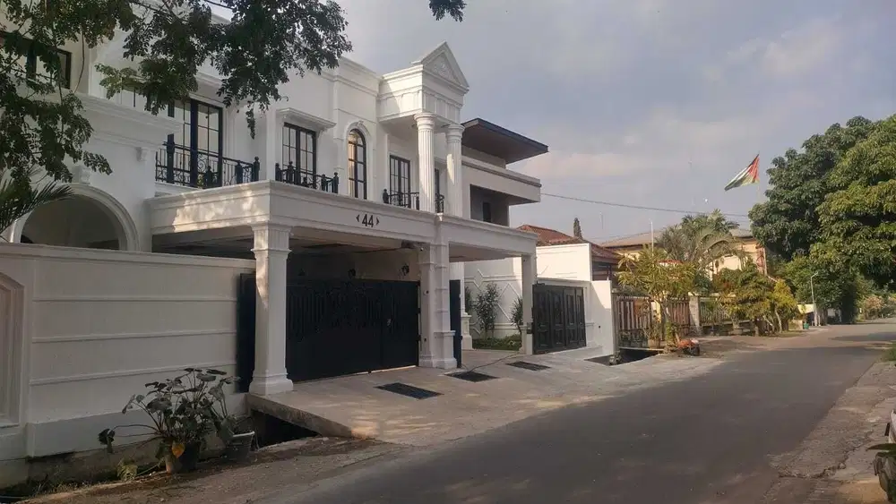 JUAL RUMAH MEWAH MEDITERANIAN DI GAMPING SLEMAN YOGYAKARTA