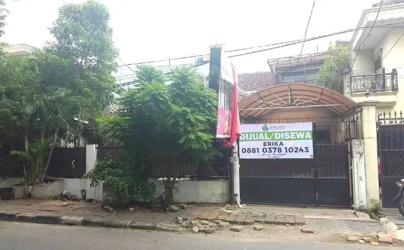 Rumah di jual stategis