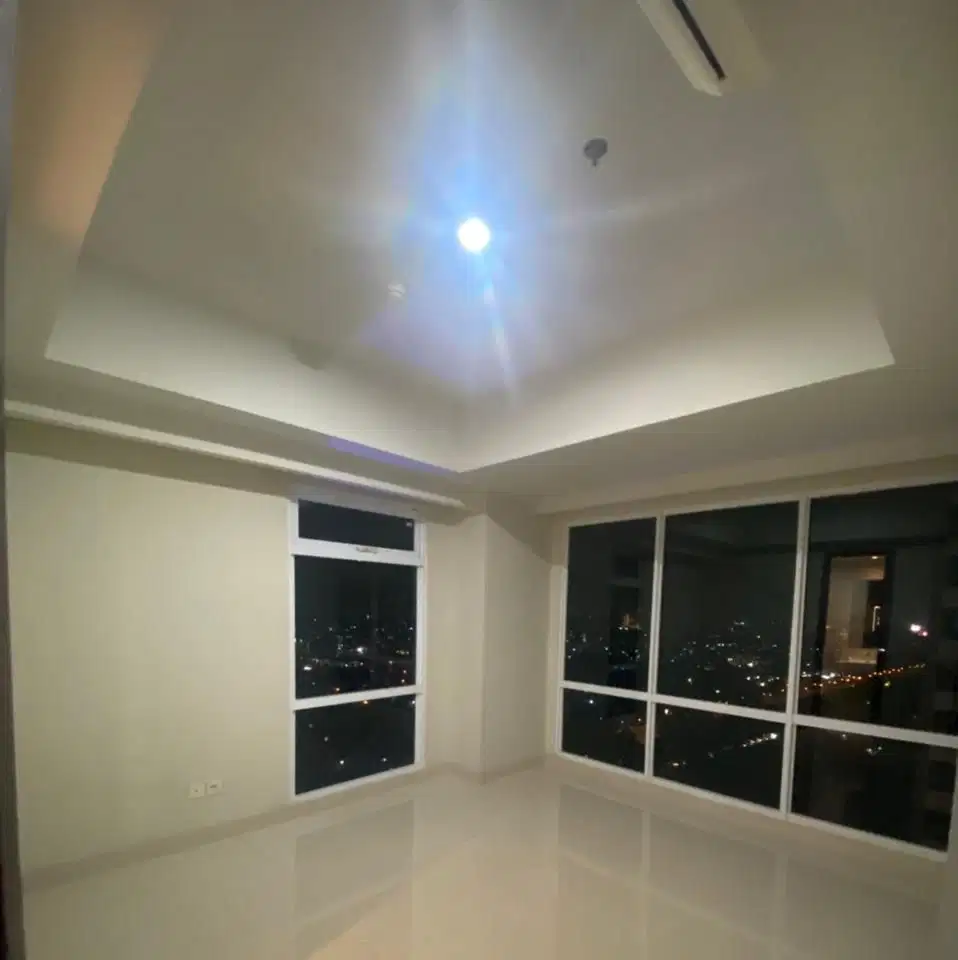 Green Sedayu Apartment Semi Furnish Family Size