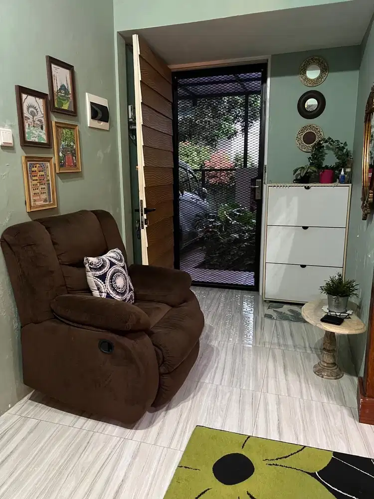 Dijual Cepat Rumah Full Renov di Komplek Talaga Bestari - Tangerang