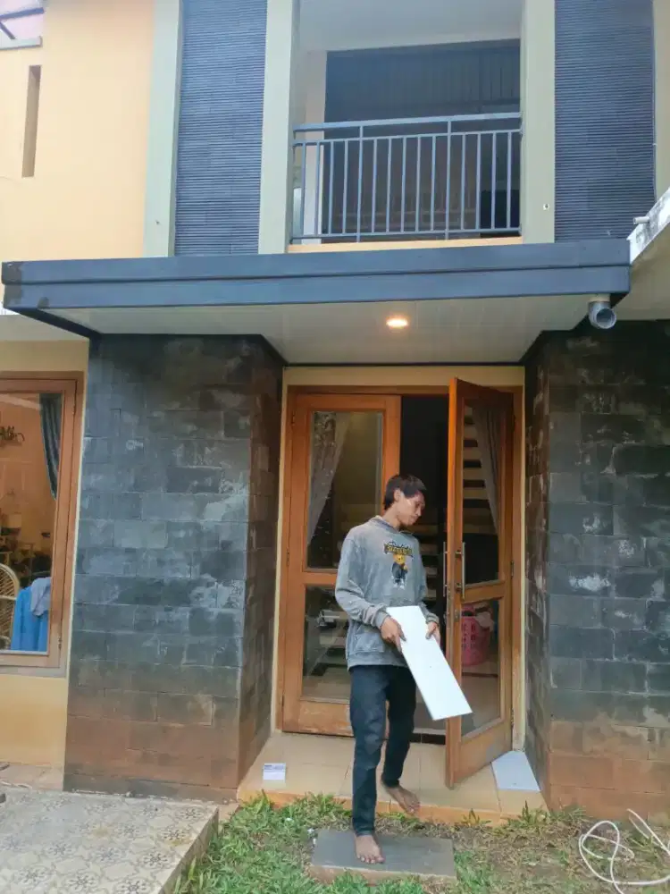 Ahli kanopi baja ringan