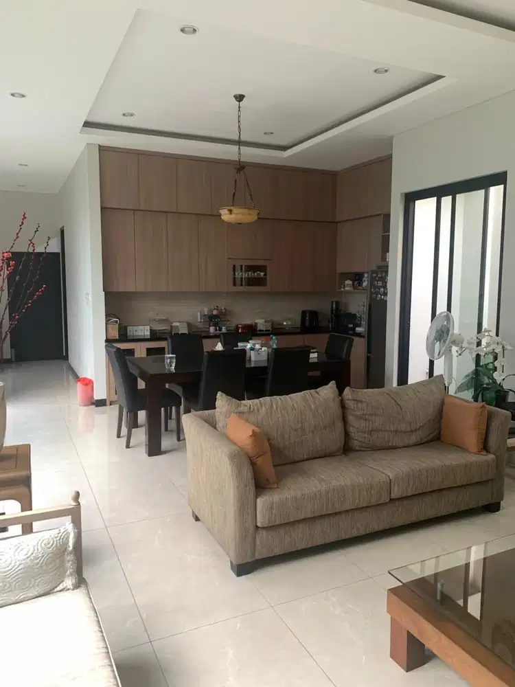 Dijual cepat cluster Aristoteles Summarecon Gading Serpong