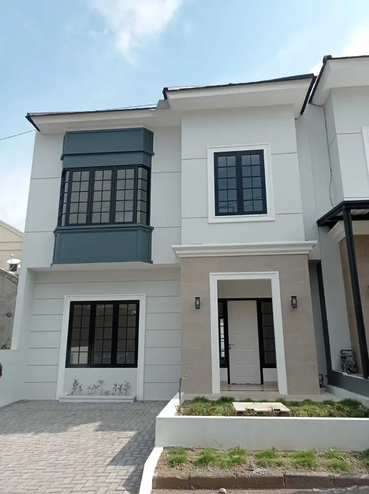 RUMAH MEWAH DUA LANTAI TYPE MONACO DI CLUSTER VILLA ESPERANZA SEMARANG