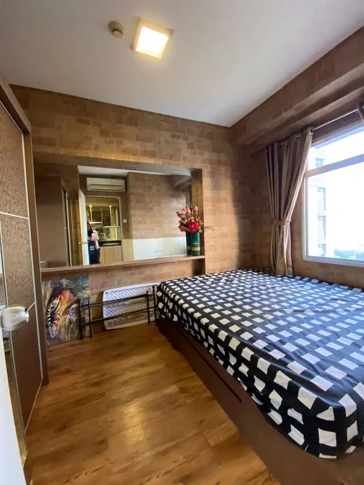 DISEWAKAN APARTEMEN GREENBAY PLUIT TYPE 2BR VIEW KOLAM BAGUS