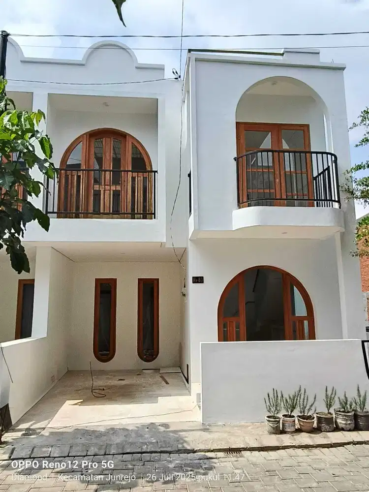 VILLA SIAP HUNI DEKAT BNS KOTA BATU DEKAT WISATA