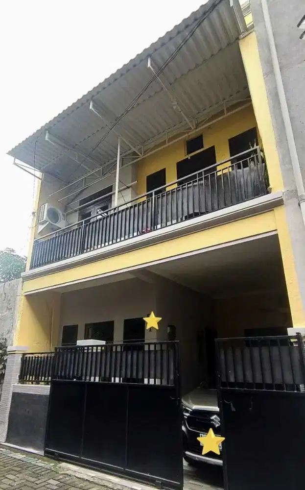 DEKAT RAYA MERR Rumah 2 Lantai Kalijudan Taruna Mulyorejo Surabaya