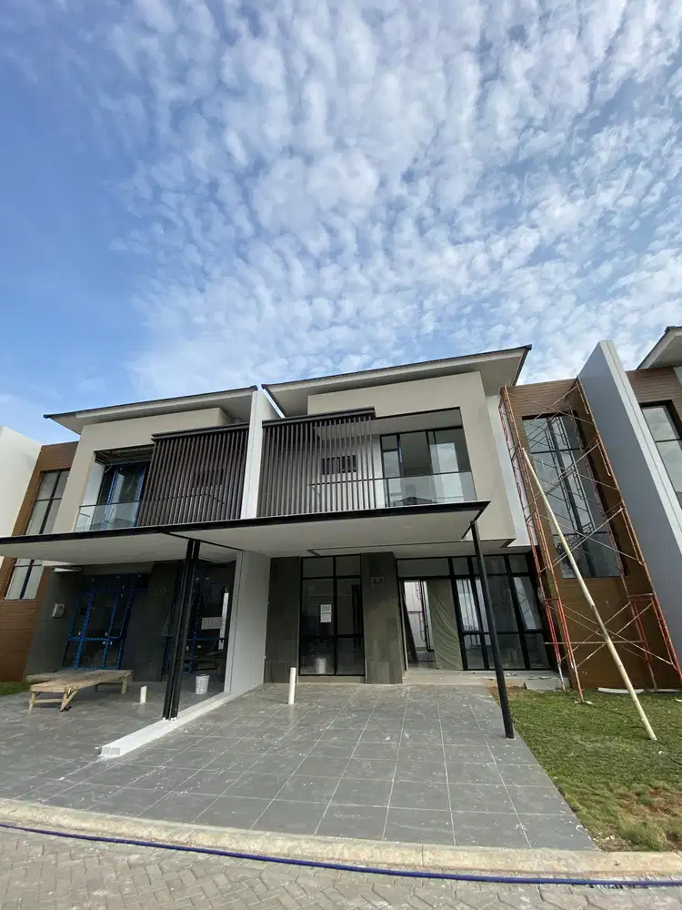 Disewakan Rumah Mewah PIK 2