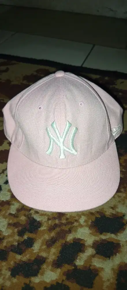 Di Jual Topi Buil Up NY. New Era Size 7