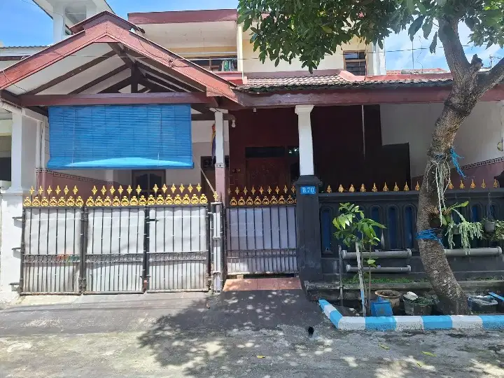 Rumah 5 Kamar Lokasi Langka Griya Shanta Suhat
