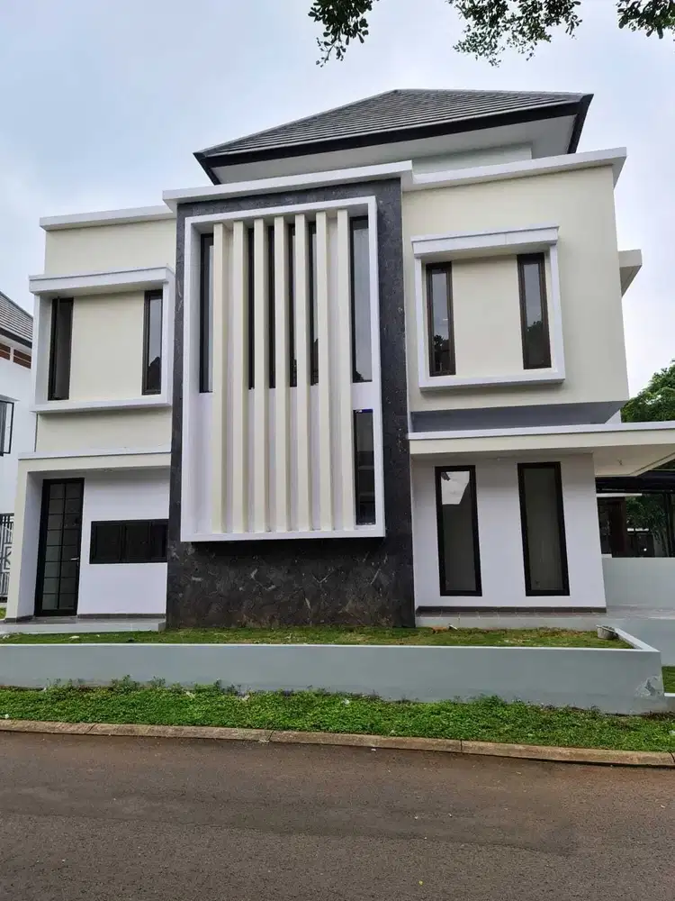 Dijual / Disawakan Rumah Siap huni 2 Lantai Kedaton BSB Semarang