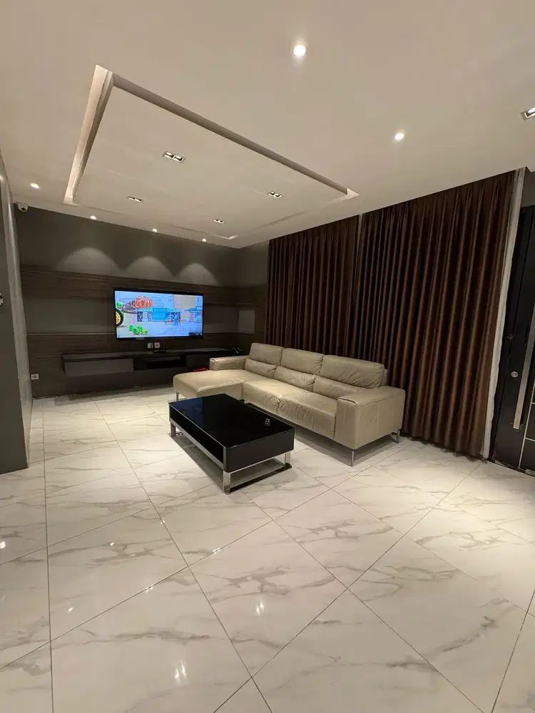 Luas Tanah 90 m2, Full Furnished, Siap Huni, Rumah di Pluit, Jakarta U