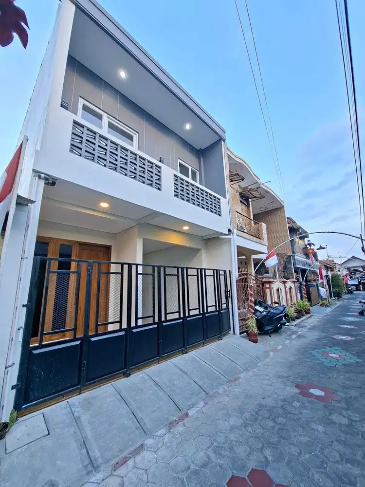 Jual Rumah dua lantai di minomartani Sleman Yogyakarta