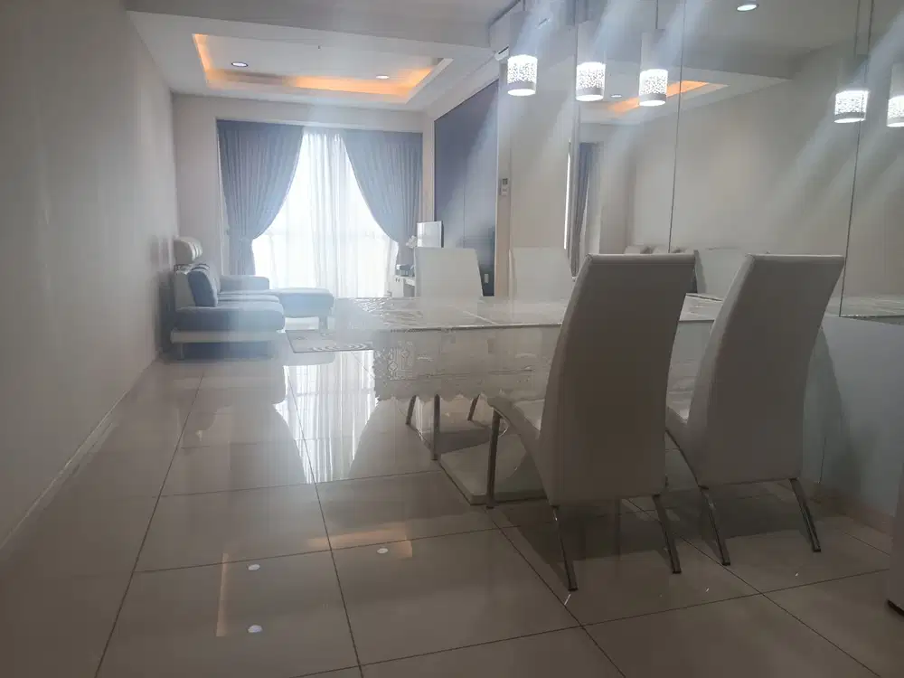 Di sewakan apartement Gandaria Height