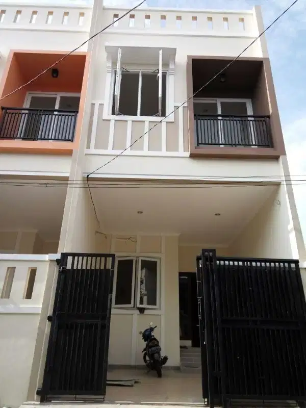 DIJUAL CEPAT RUMAH SIAP HUNI 2 UNIT DI SUNTER JAYA JAKARTA UTARA
