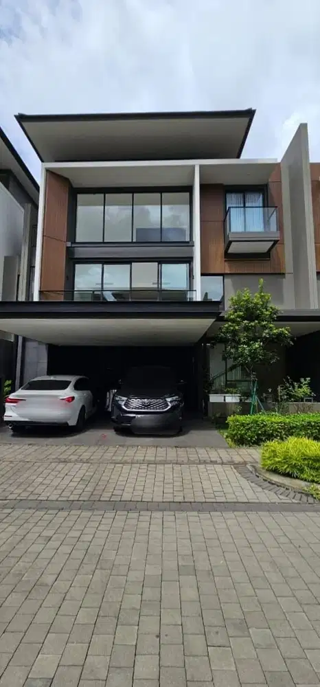 Di Jual Rumah Mewah di Cluster Laurel BSD