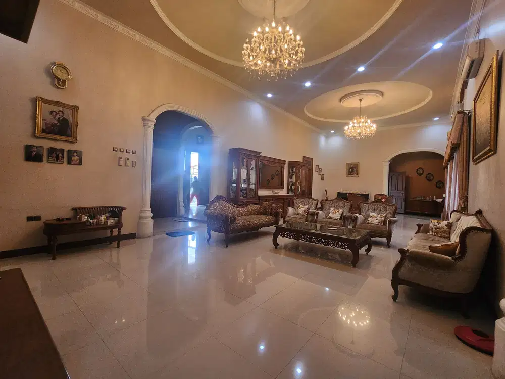 Rumah di kawasan tengah dekat ke TK dan SD Dharmayudha Pekanbaru.