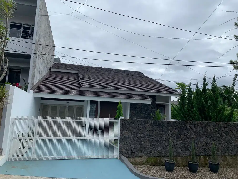 Rumah Mewah Cluster Di Gegerkalong Bandung