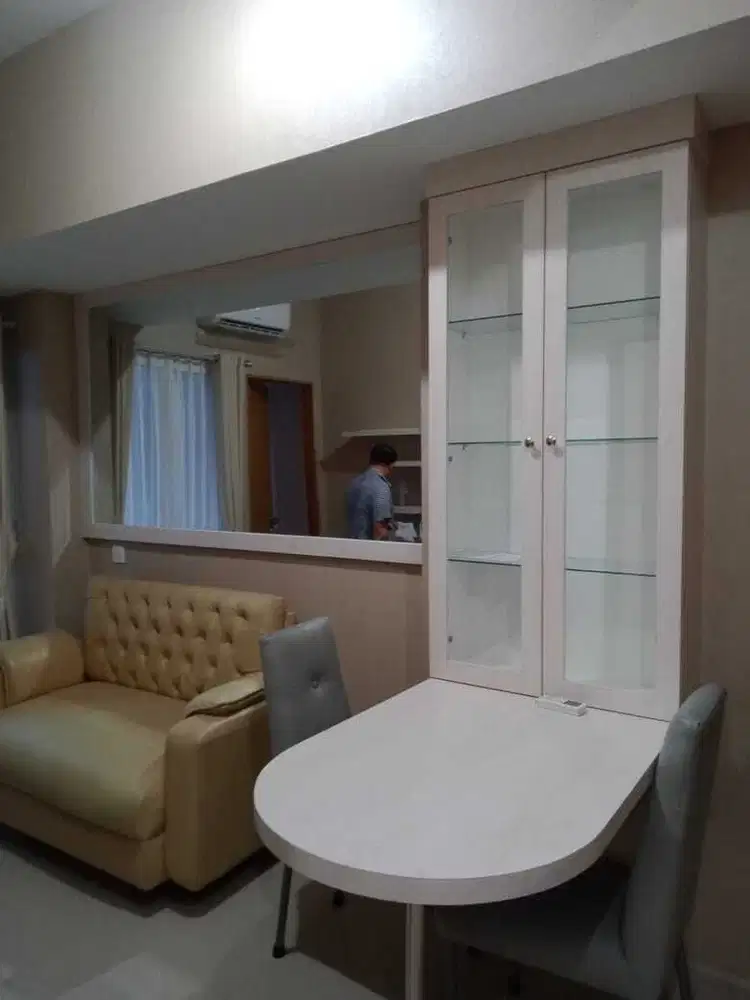 disewakan 2br apartemen the nest karang tengah lt rendah