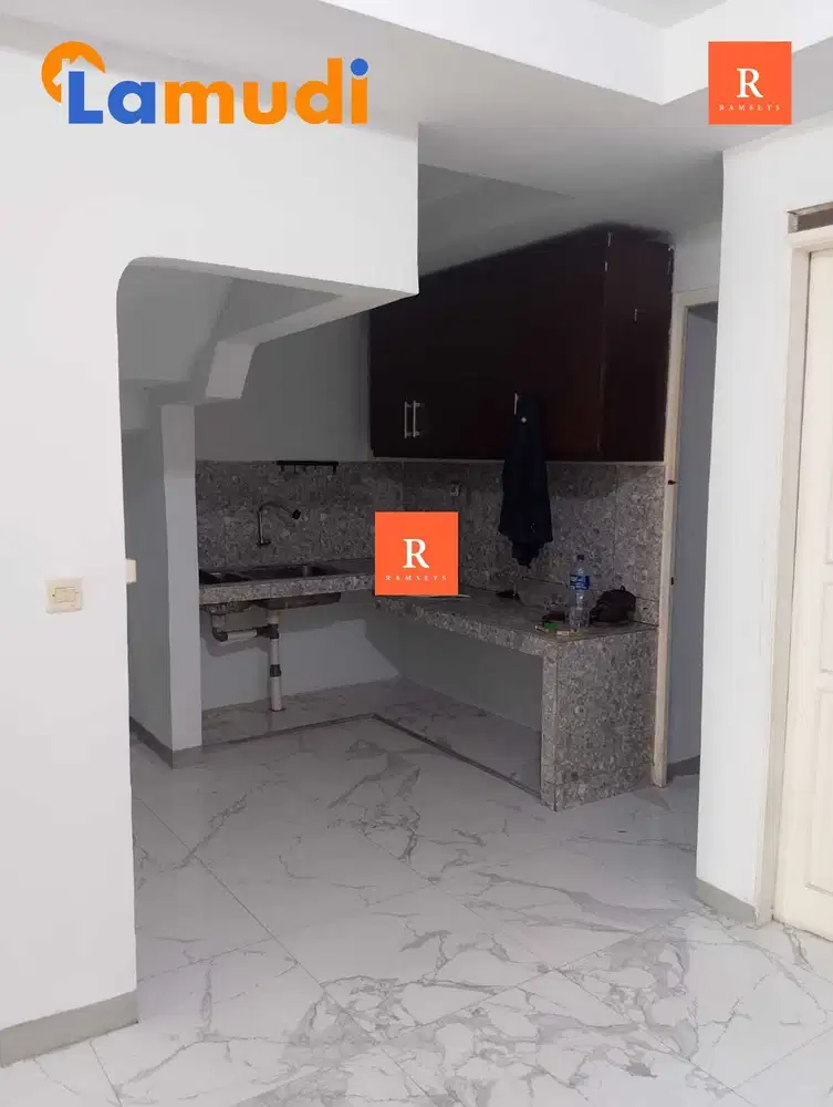 Disewakan Rumah Taman Palem Lestari LT 90m2 LB 150m2