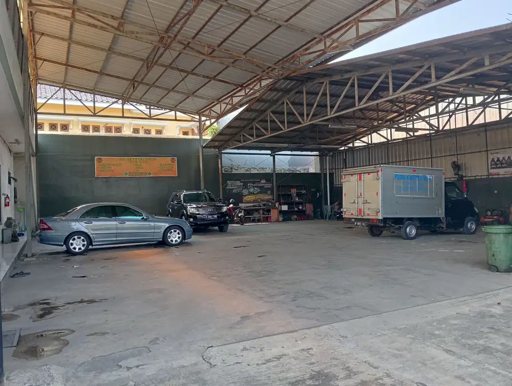 Ruang usaha , Jatiwaringin Jaktim