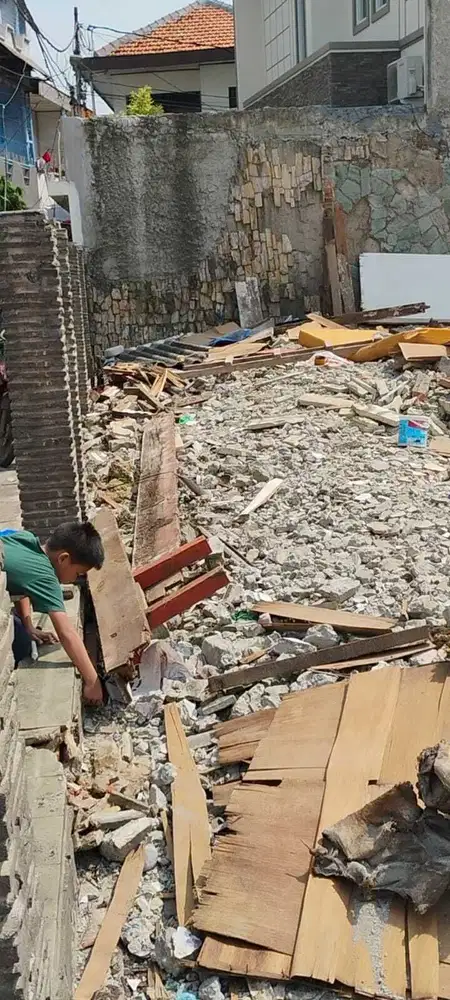 Tanah 320m2 di Pluit, Penjaringan, Jakarta Utara S179