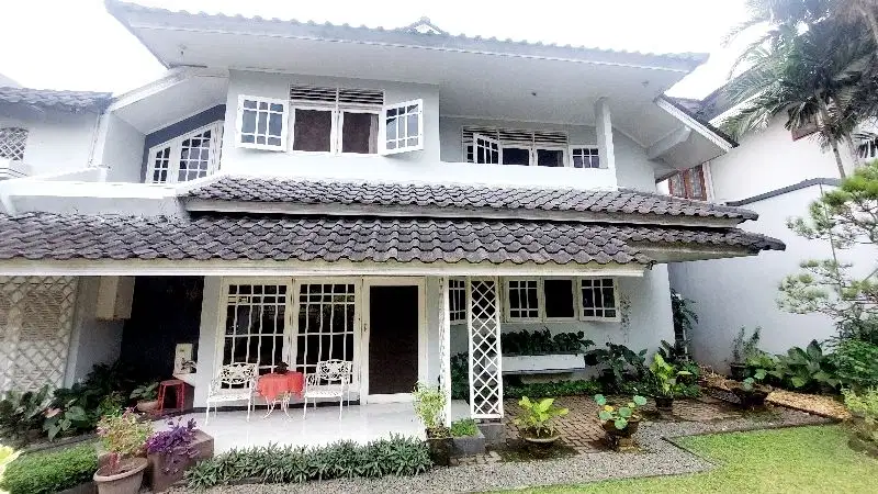 Rumah Asri di daerah Kramat Jati