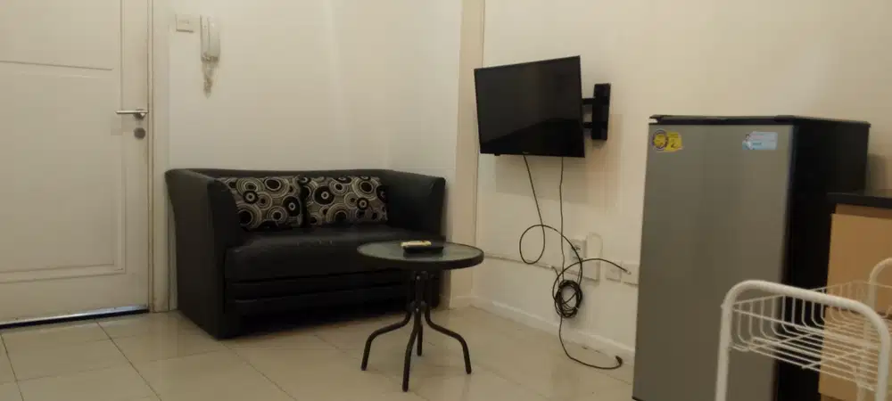 Apartemen green lake sunter type two bedroom furnished