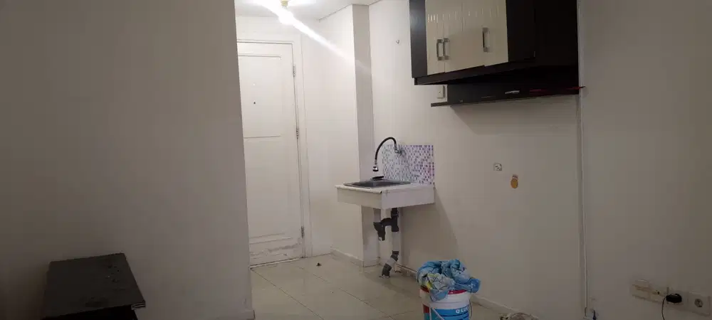 Apartemen green lake sunter type studio kosongan