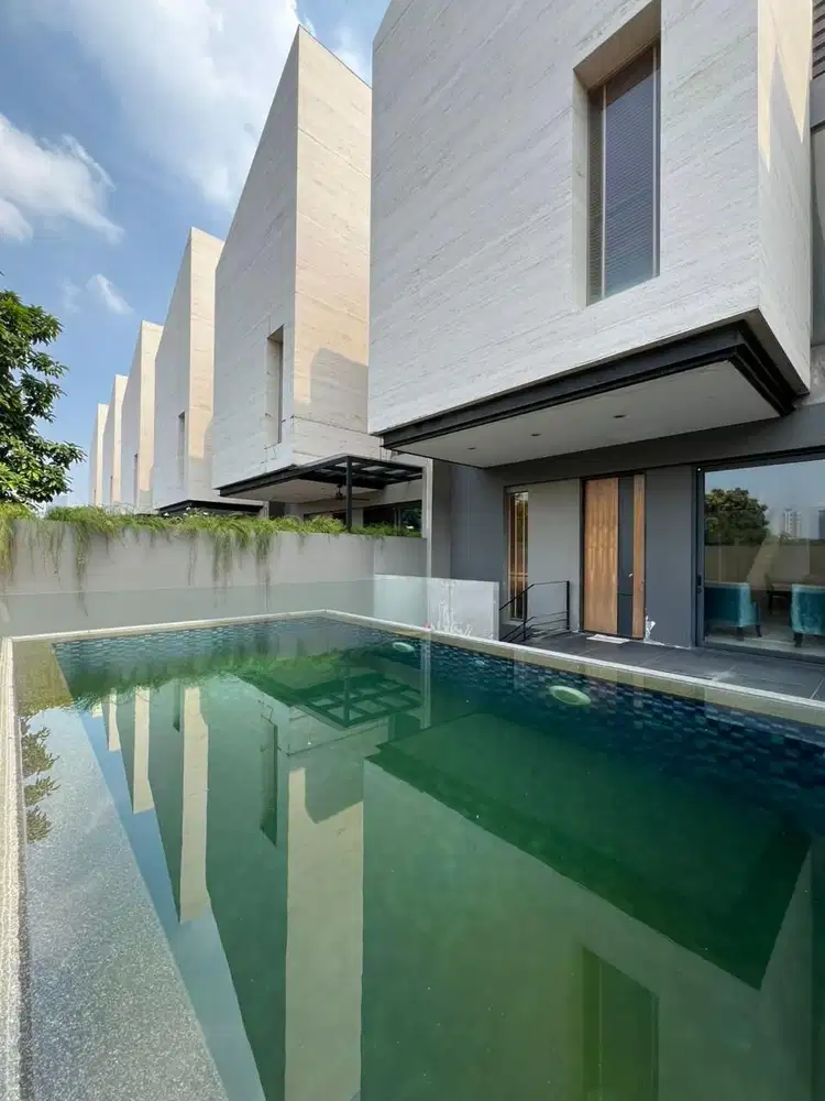 Cipete Cilandak Gaharu Area Modern Tropical Townhouse One Gate Sistem