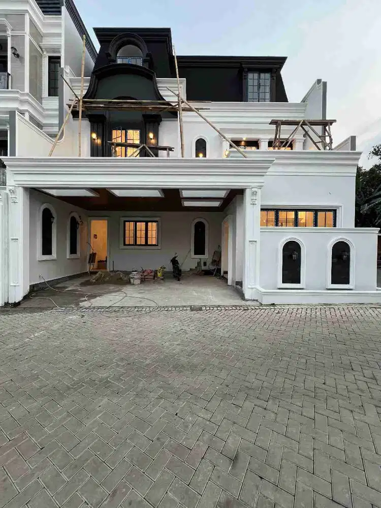 Jual Rumah Mewah Dan Murah Dalam komplek Di Jagakarsa