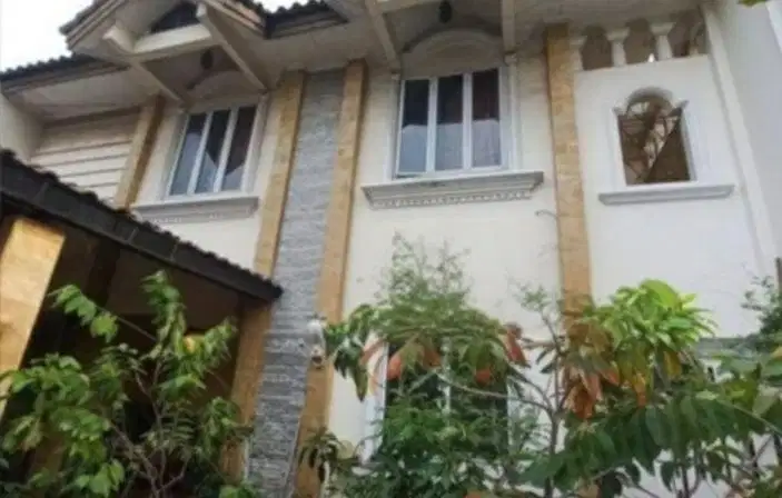JUAL RUMAH SIAP HUNI TAMAN MERUYA ILLIR JAKARTA BARAT