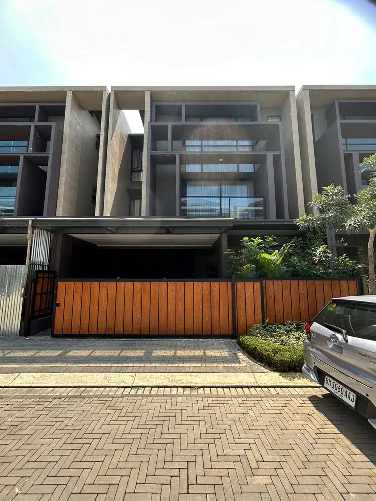 Rumah Mewah Sultan di Zora Kanade BSD City
