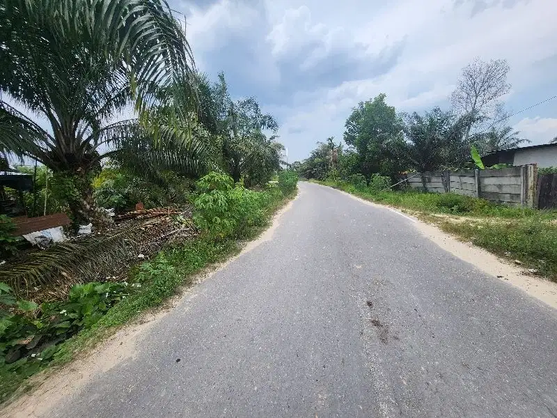 Tanah 110x190, di kawasan Pergudangan Arengka 2