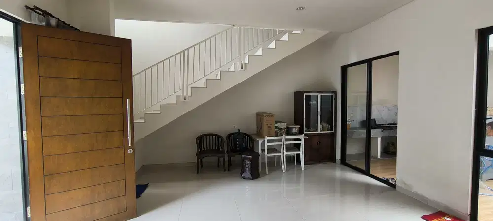 Rumah Modern Central Park Juanda Sidoarjo