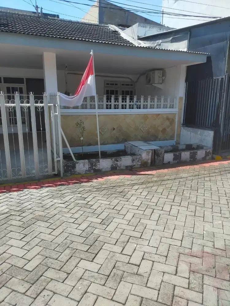 Jual Rumah Mulyosari Tengah